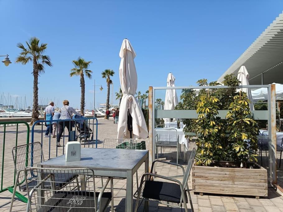 Al Lado De Barcos Y Gran Playa. Appartement Santa Pola Buitenkant foto